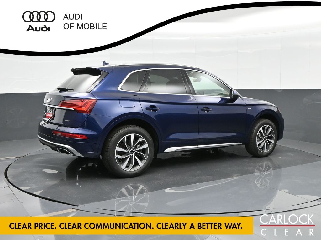 2025 Audi Q5 45 S line Premium Plus photo 2