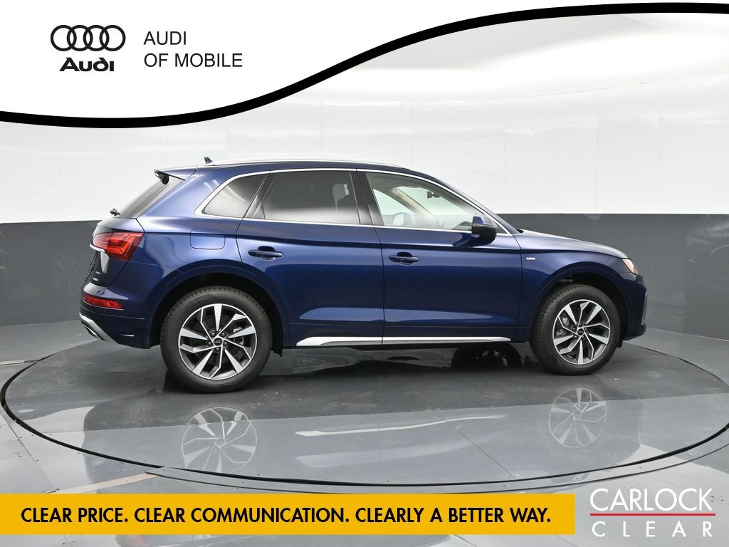 2025 Audi Q5 45 S line Premium Plus photo 3