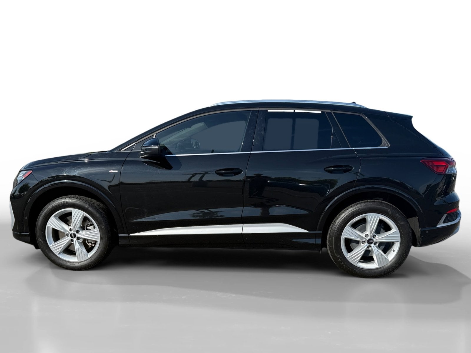 Used 2024 Audi Q4 e-tron Prestige with VIN WA1M2BFZ4RP024409 for sale in Modesto, CA