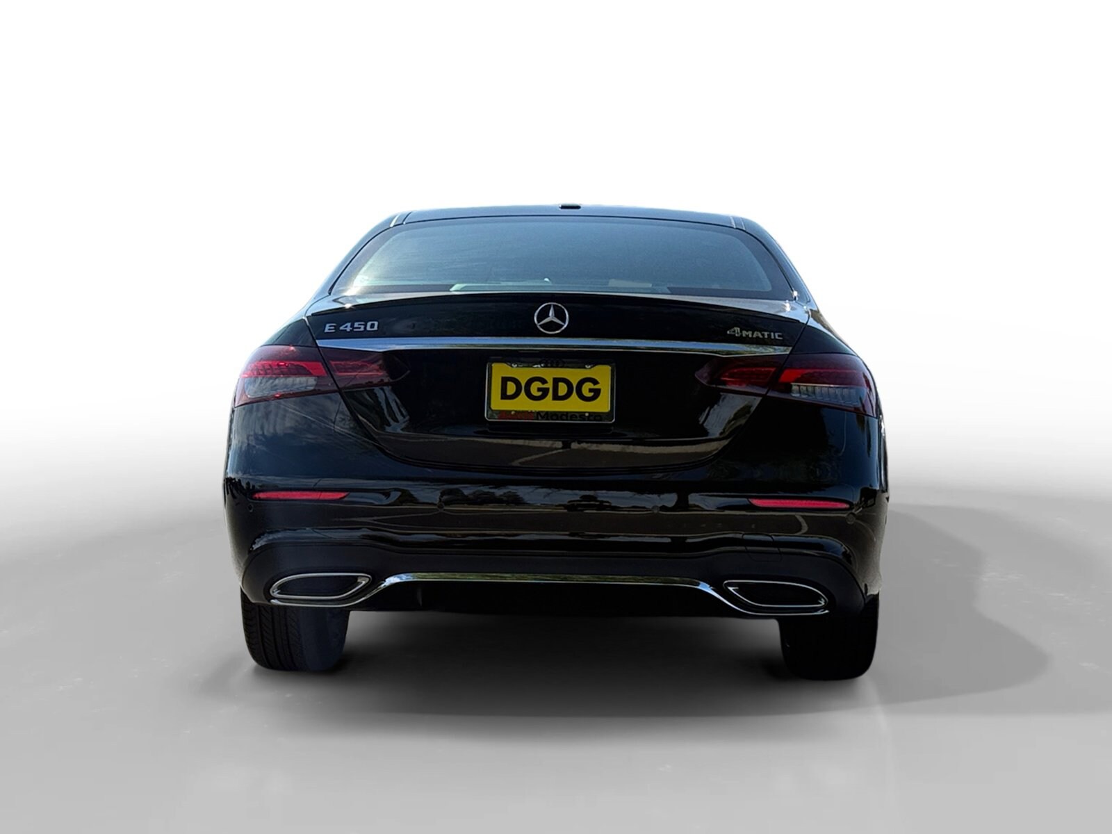 2022 Mercedes Benz E 450 4MATIC photo 4