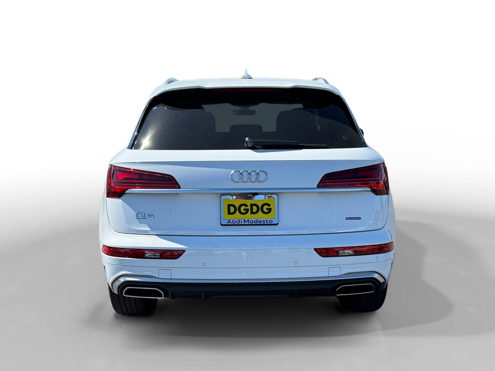 2022 Audi Q5 45 S line Premium photo 4