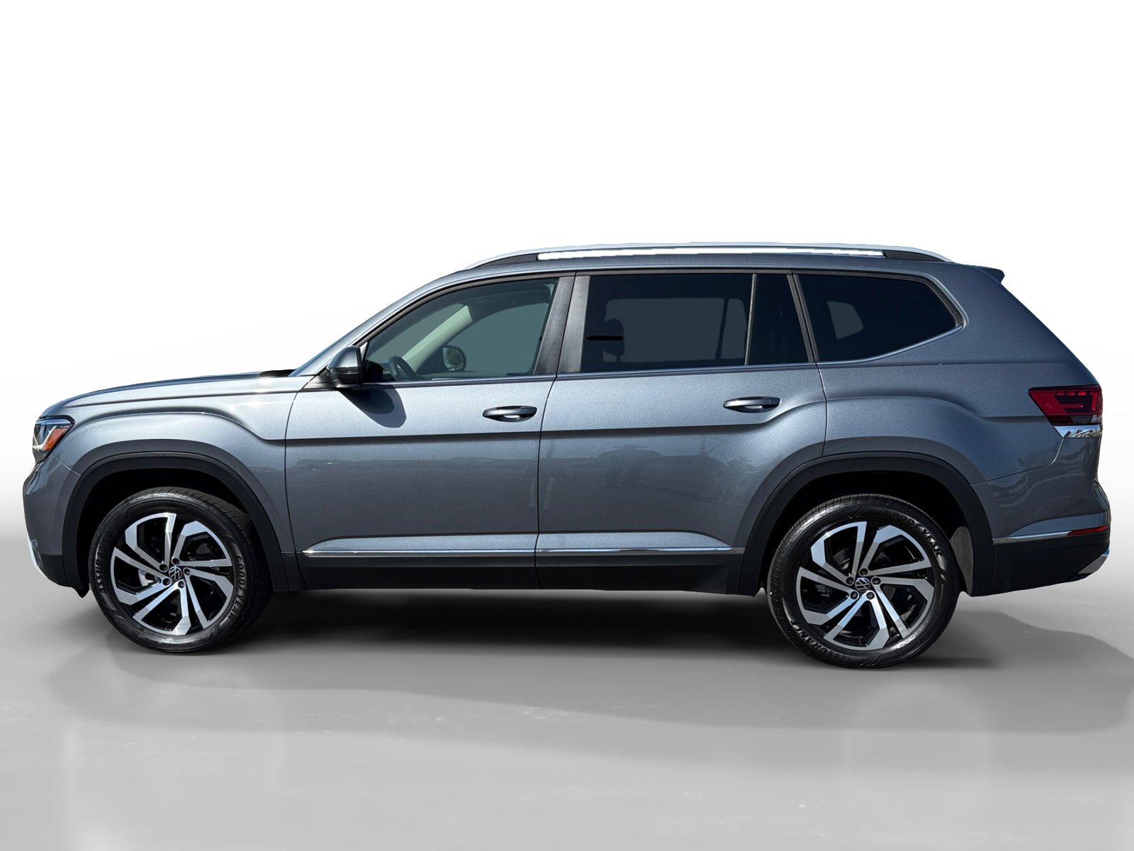 Used 2022 Volkswagen Atlas SEL with VIN 1V2BP2CA0NC545222 for sale in Modesto, CA