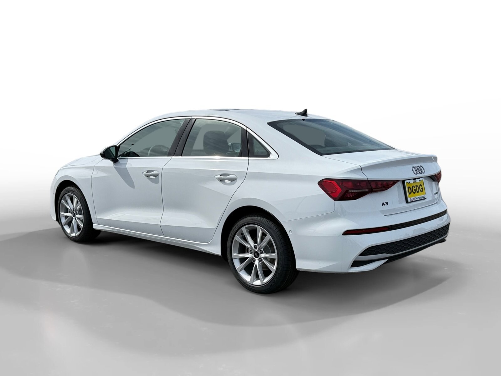 2025 Audi A3 2.0T Premium photo 3