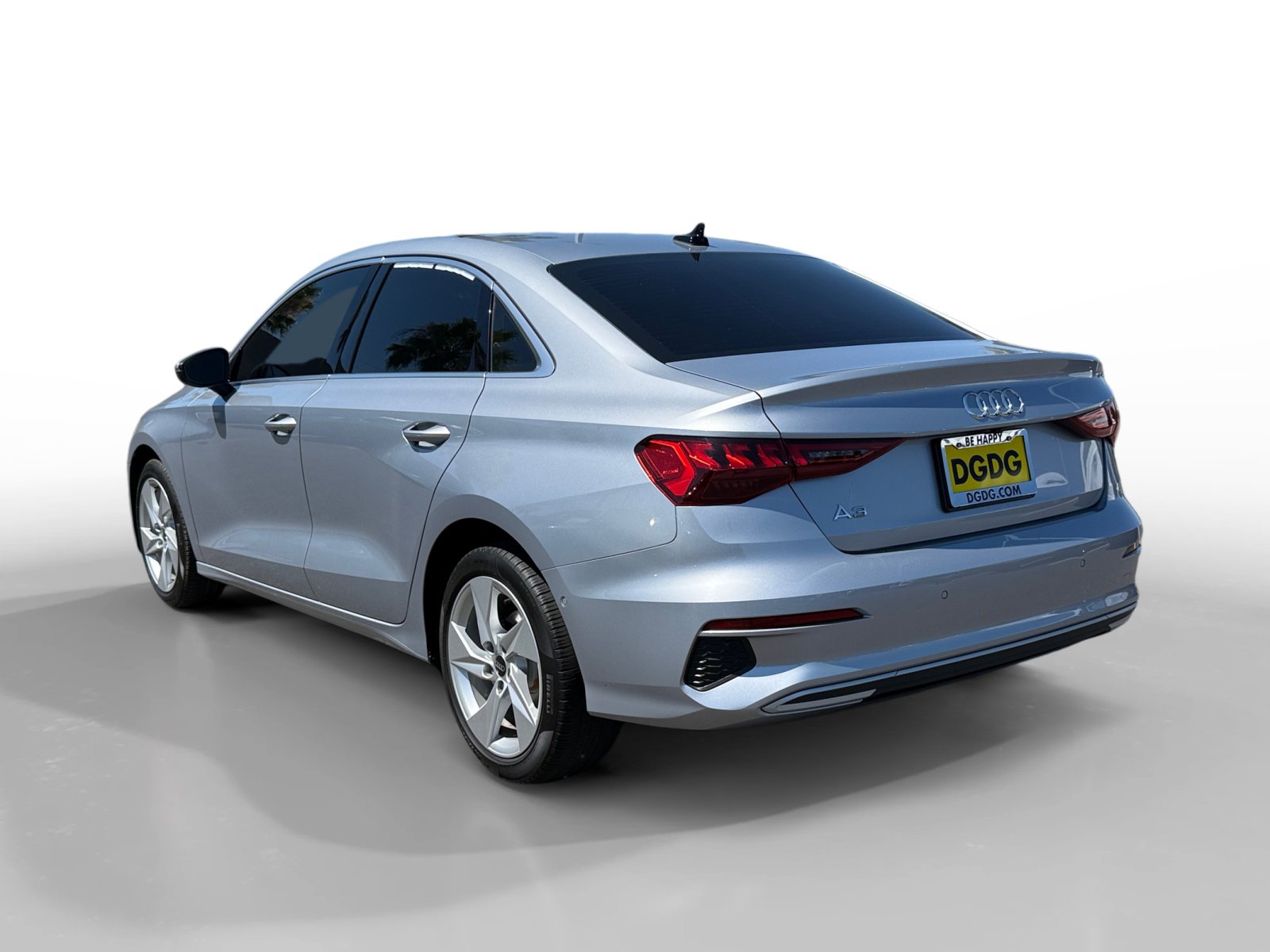 2023 Audi A3 40 Premium Plus photo 3