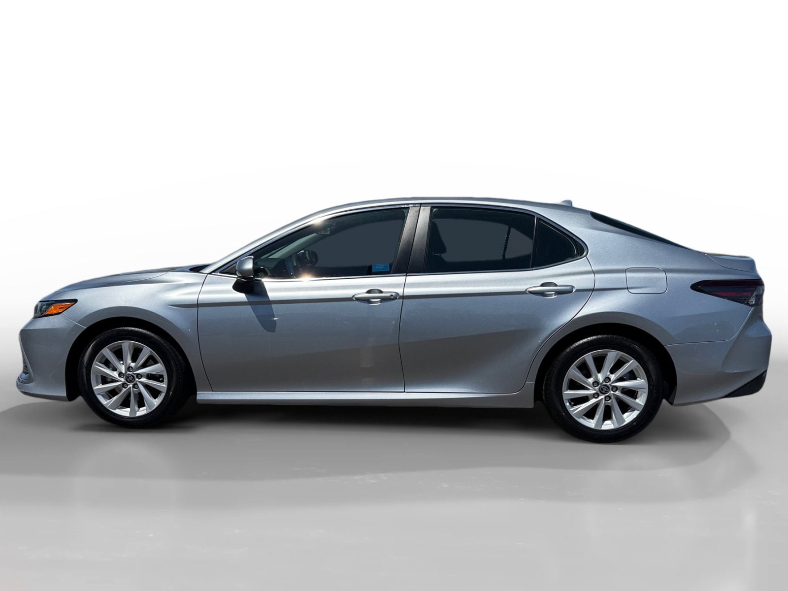 Used 2022 Toyota Camry LE with VIN 4T1C11AK3NU697935 for sale in Modesto, CA