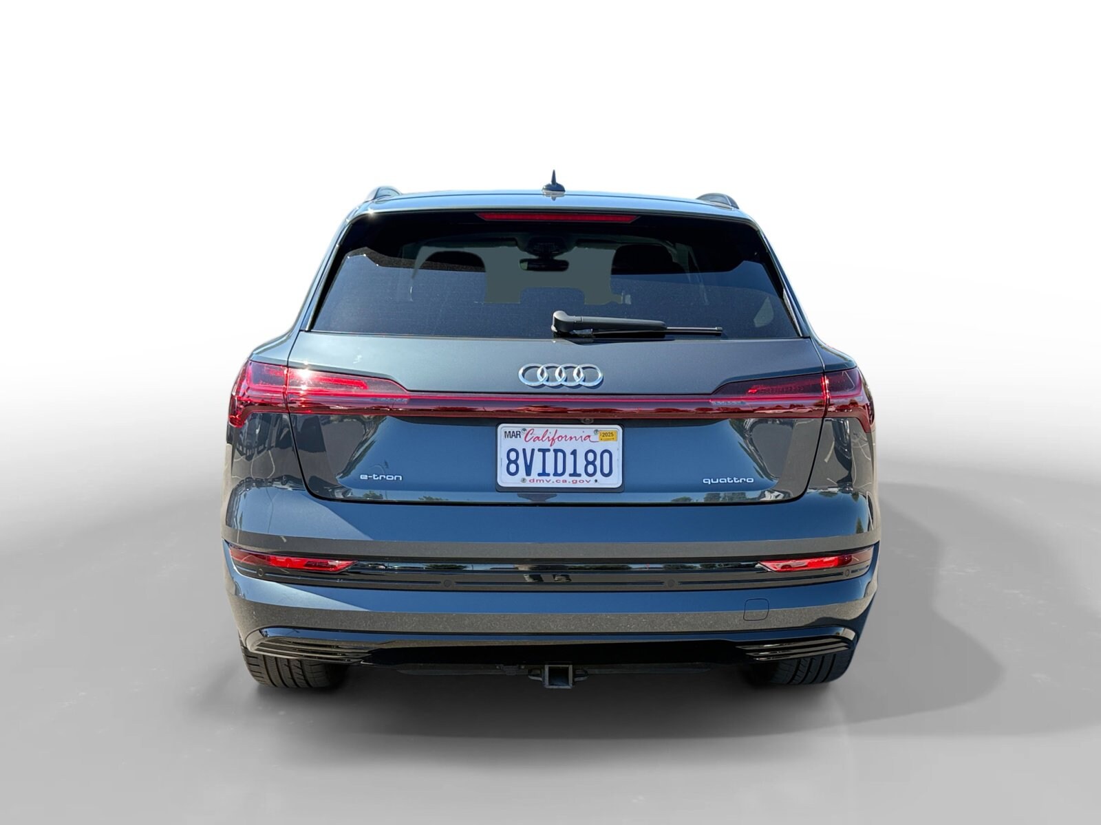 2021 Audi e-tron Premium photo 3