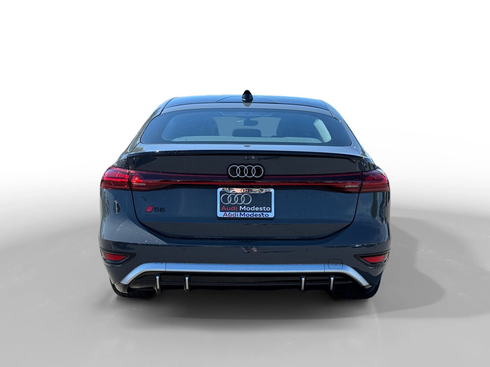 2025 Audi S6 Prestige photo 4