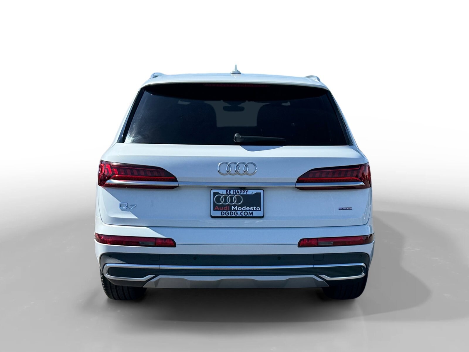2022 Audi Q7 45 Premium photo 3