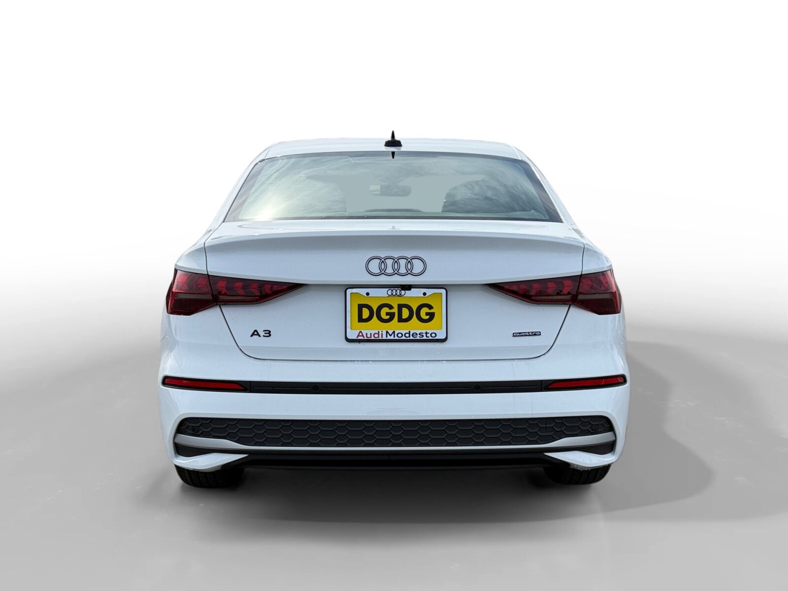 2025 Audi A3 2.0T Premium photo 4