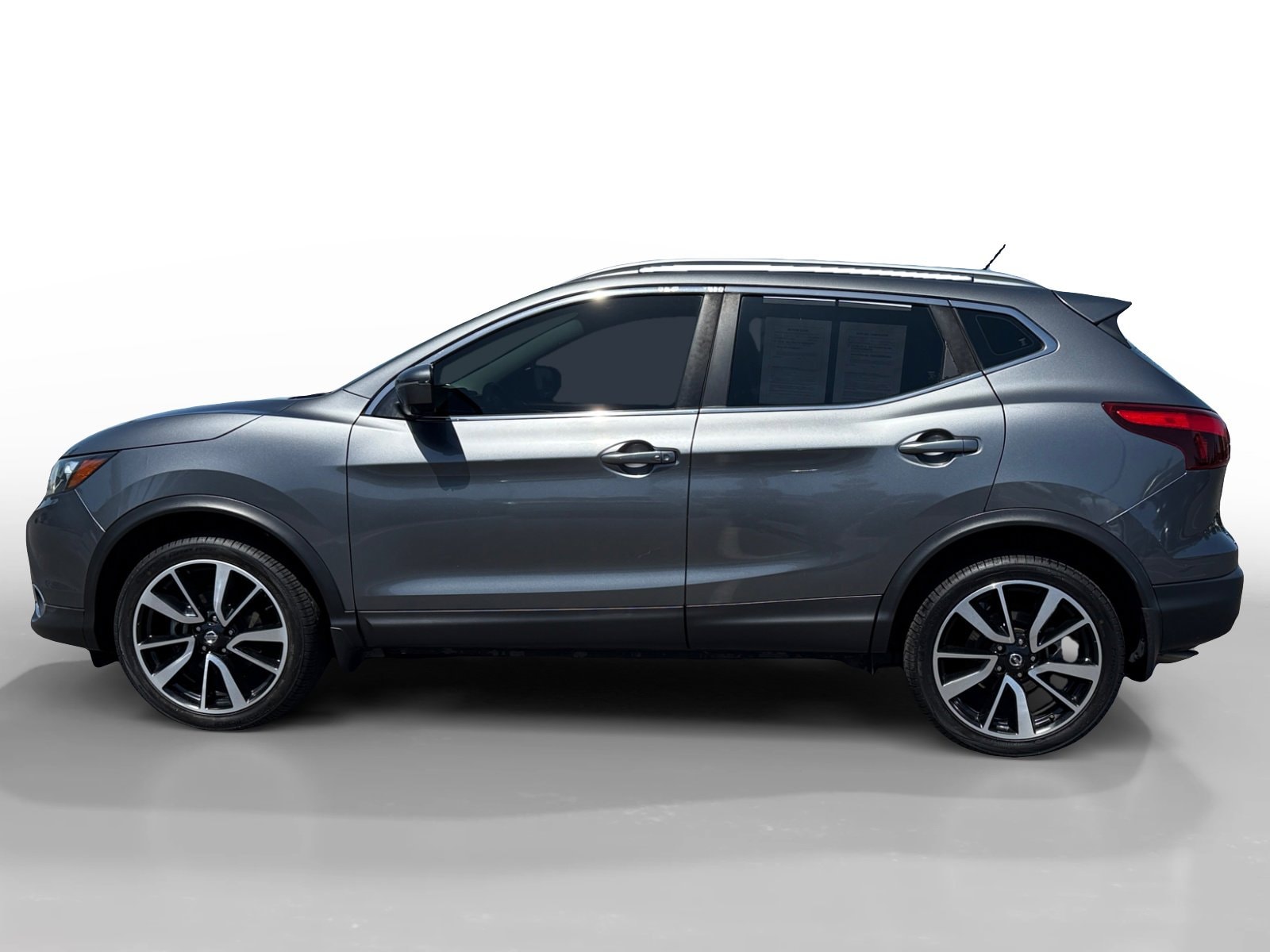 Used 2017 Nissan Rogue Sport SL with VIN JN1BJ1CP9HW031988 for sale in Modesto, CA