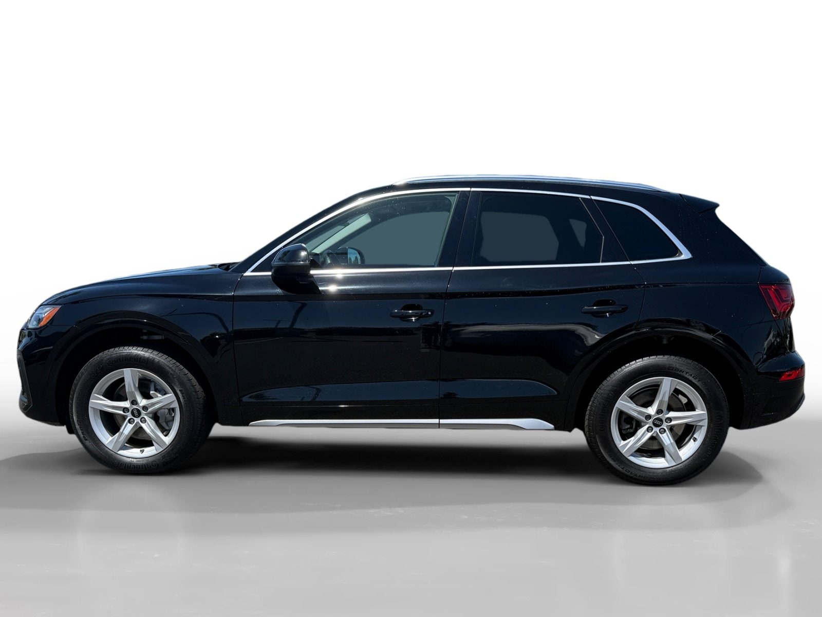 Used 2021 Audi Q5 Premium with VIN WA1AAAFY0M2007197 for sale in Modesto, CA
