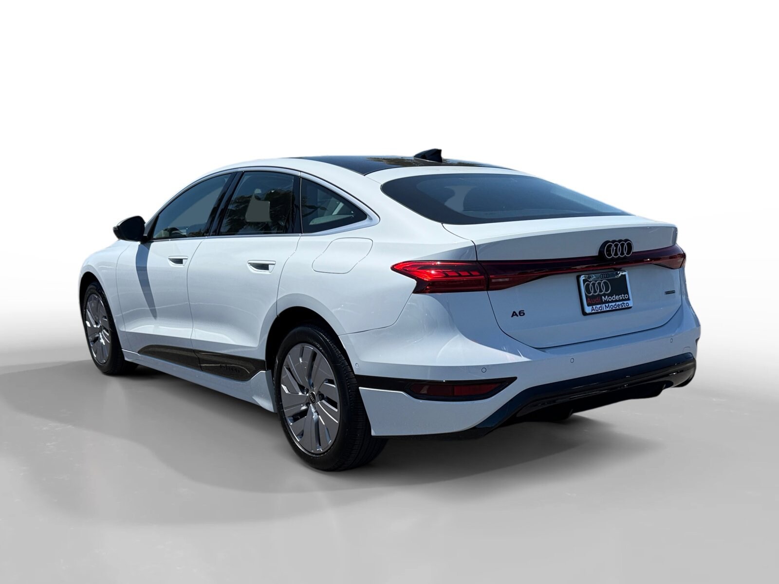 2025 Audi A6 Quattro Ultra photo 3