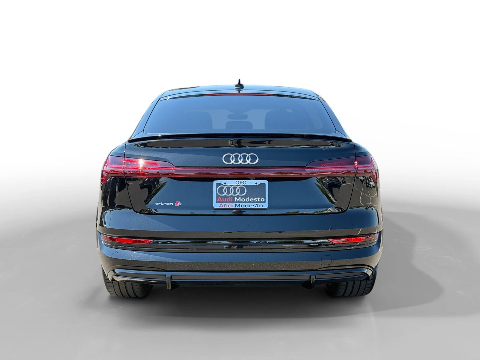 2022 Audi e-tron Sportback Prestige photo 4