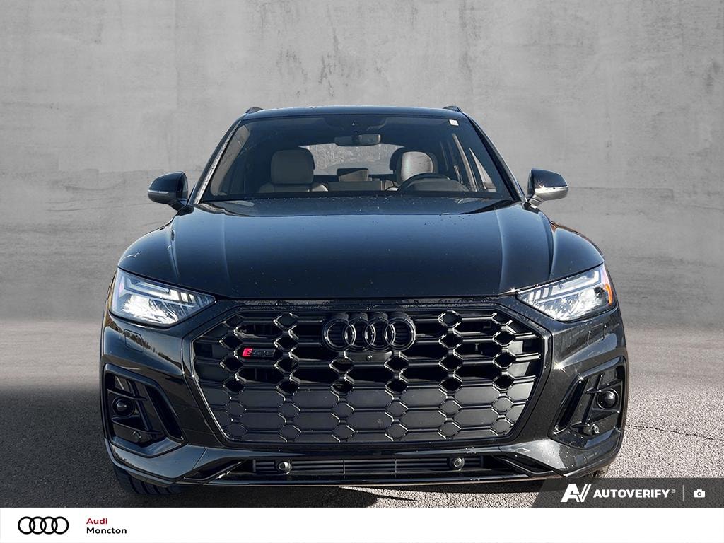 Certified 2025 Audi 3.0T Technik SUV