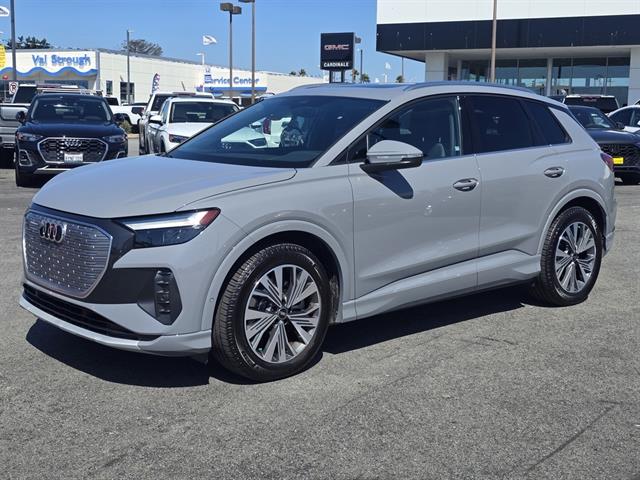 2023 Audi Q4 E-tron Premium Plus 40 photo 4