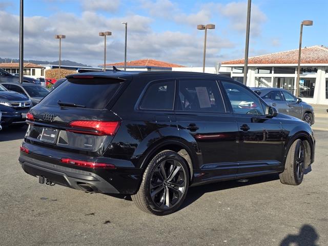 2025 Audi Q7 Prestige 55 photo 3