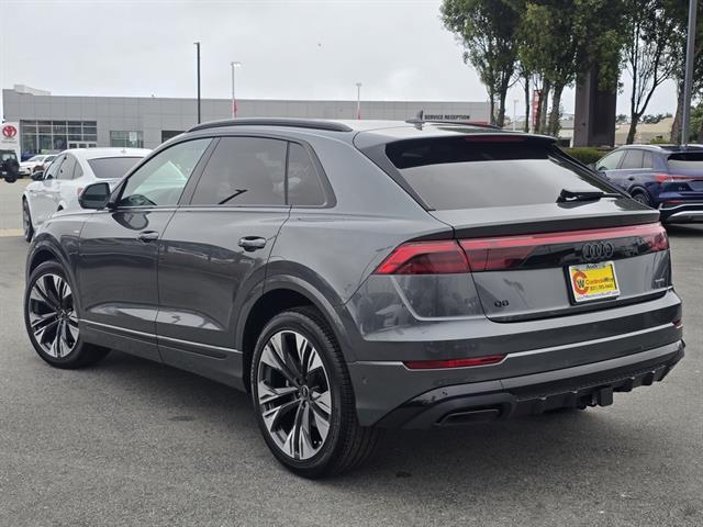 2025 Audi Q8 Prestige 55 photo 3