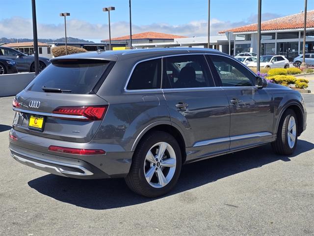 2024 Audi Q7 Premium Plus photo 4