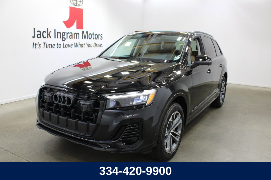 2026 Audi Q7 Premium
