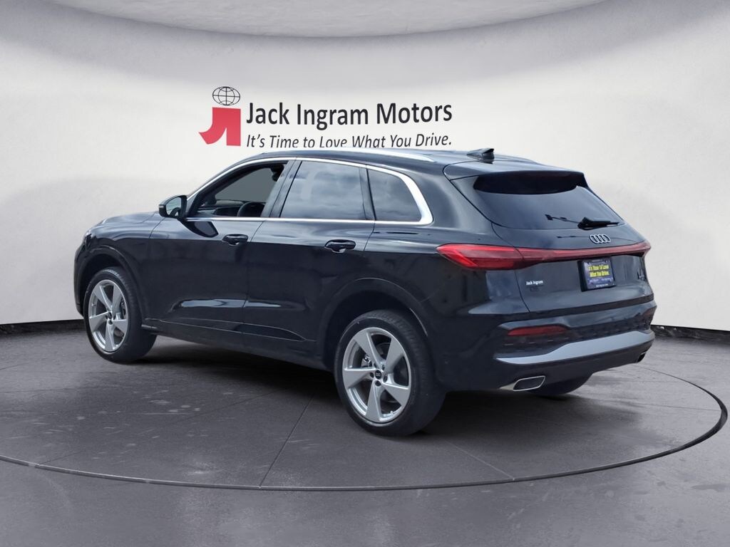 Certified 2025 Audi Q5 2.0T Premium SUV