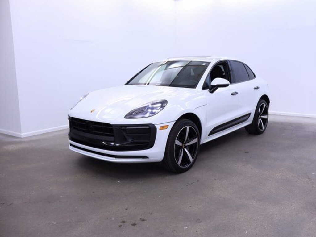 Used 2024 Porsche Macan SUV