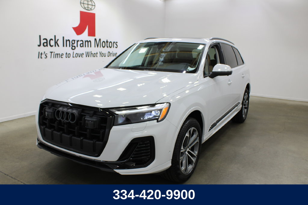 2026 Audi Q7 Premium