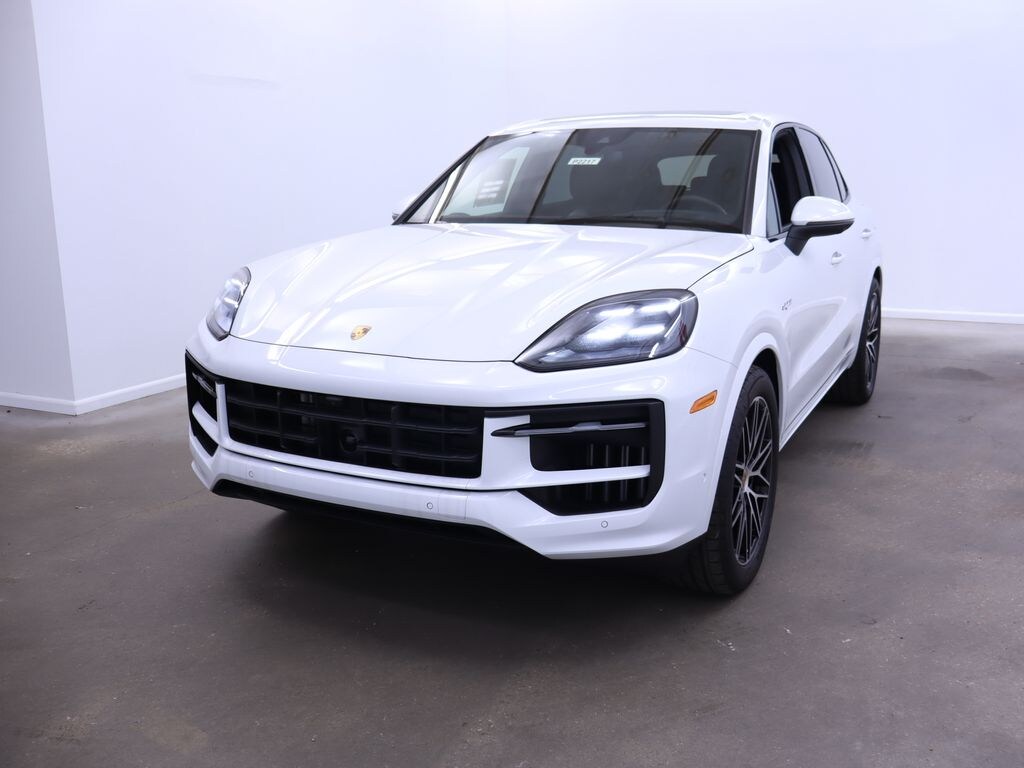 Used 2024 Porsche Cayenne E-Hybrid S SUV