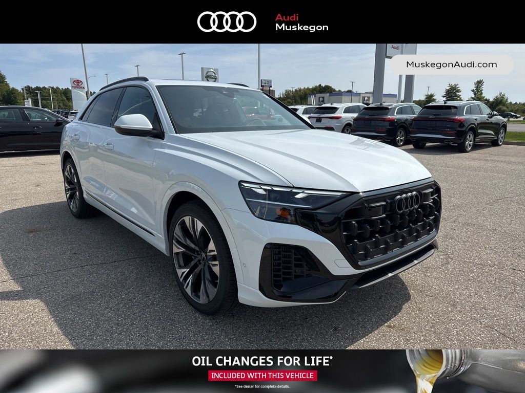 2025 Audi Q8 Premium Plus's photo