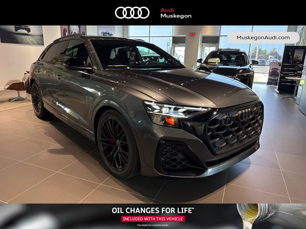 2025 Audi SQ8 Prestige's photo