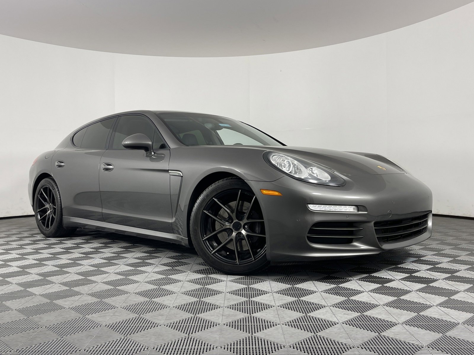 Used 2014 Porsche Panamera Base with VIN WP0AA2A75EL015186 for sale in Fairfield, CA