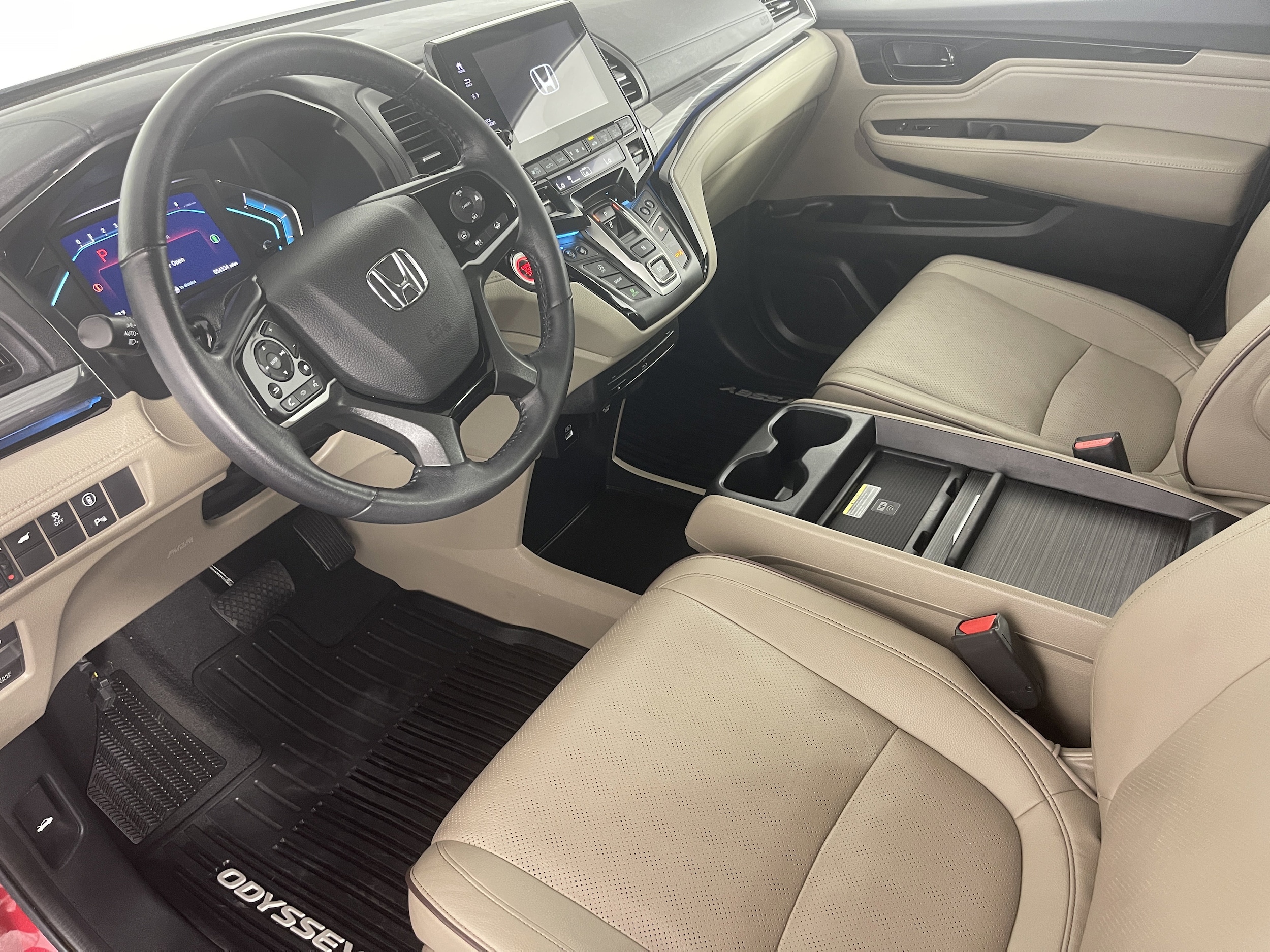 Used 2023 Honda Odyssey Elite with VIN 5FNRL6H90PB029773 for sale in Fairfield, CA