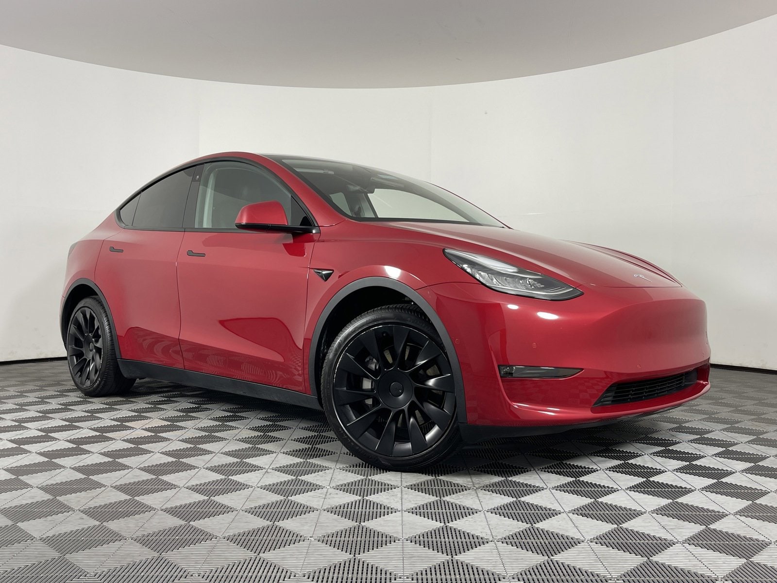 Used 2022 Tesla Model Y Long Range with VIN 7SAYGDEE5NF350441 for sale in Fairfield, CA