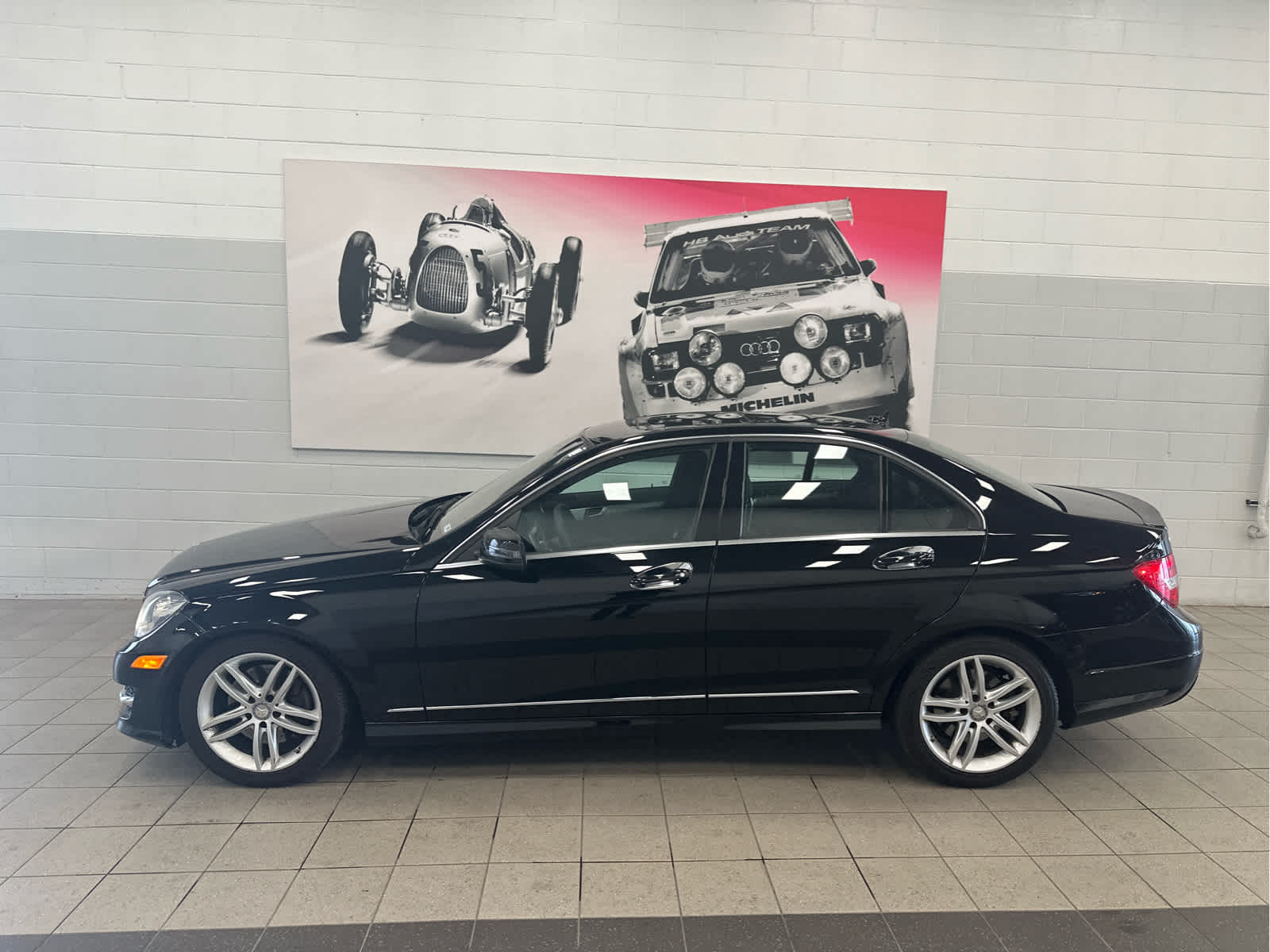 Used 2013 Mercedes-Benz C-Class C300 Sport with VIN WDDGF8ABXDR286667 for sale in Naperville, IL