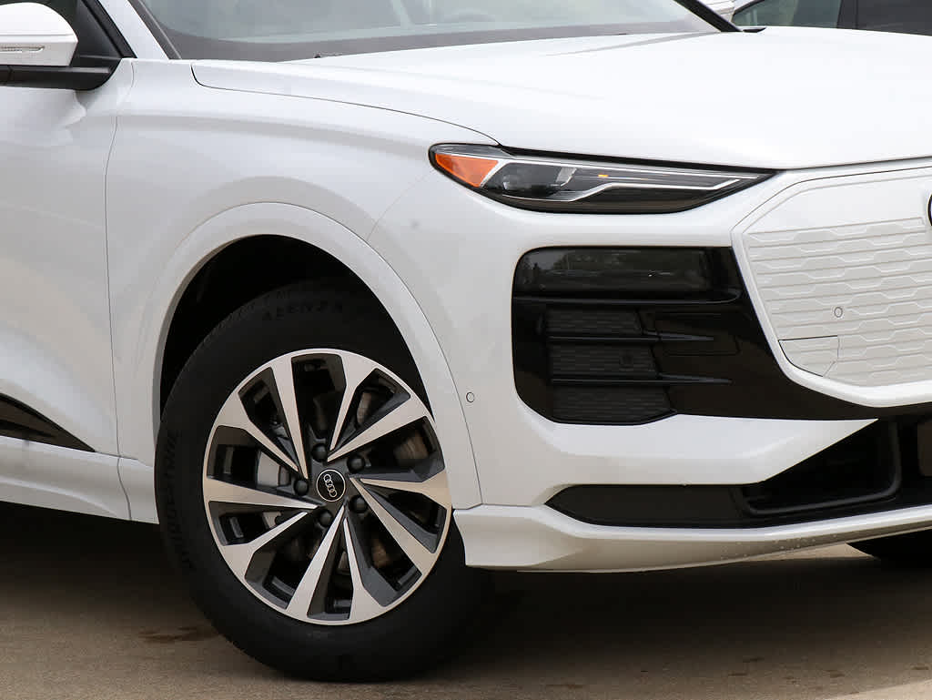 2025 Audi Q6 E-tron Premium photo 4