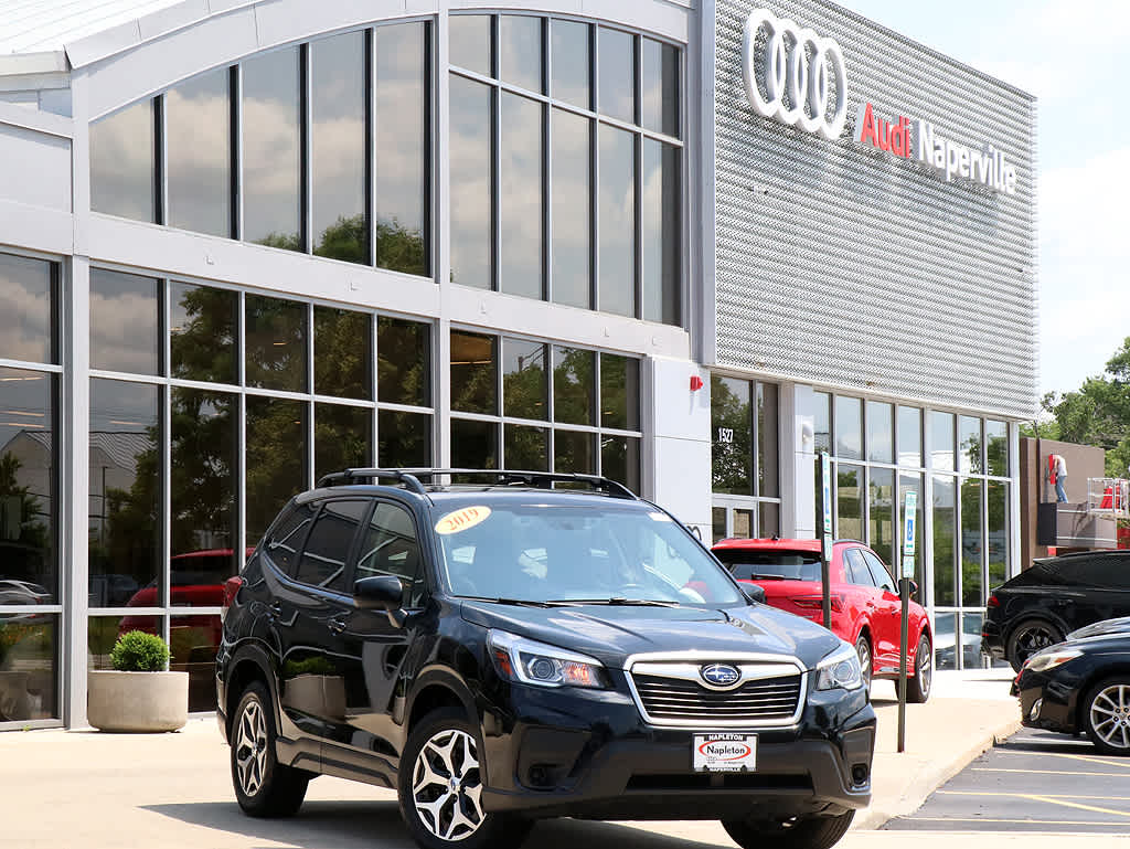 2019 Subaru Forester Premium photo 2