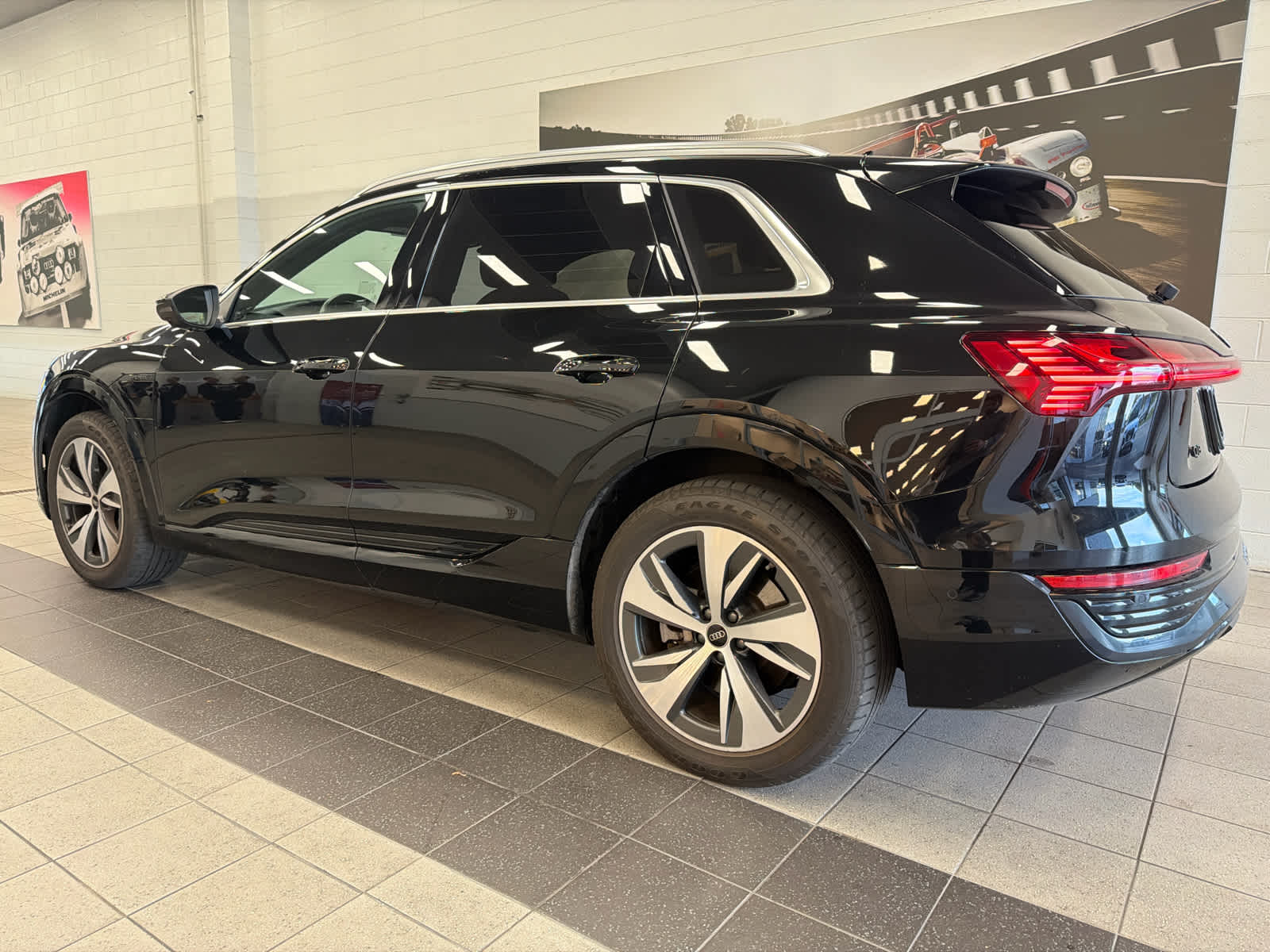Used 2024 Audi Q8 e-tron Premium Plus SUV