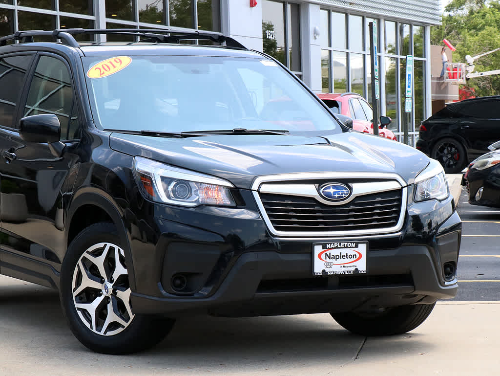 2019 Subaru Forester Premium photo 4