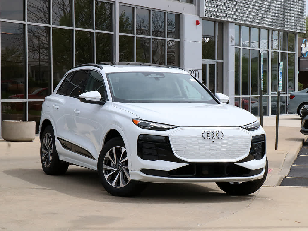 2025 Audi Q6 E-tron Premium photo 2