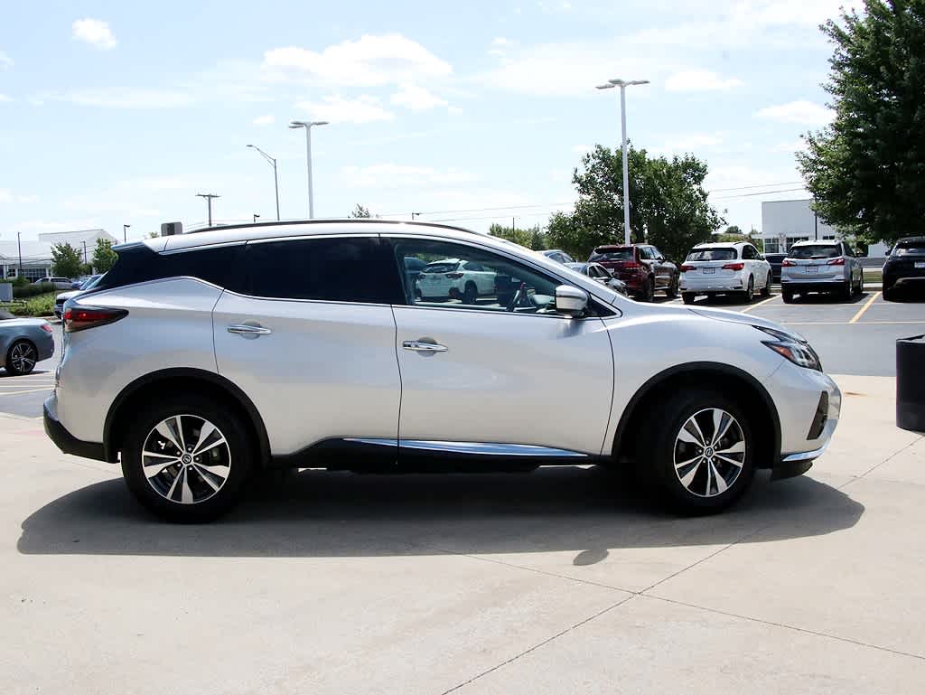 Used 2022 Nissan Murano SV with VIN 5N1AZ2BS2NC130111 for sale in Naperville, IL