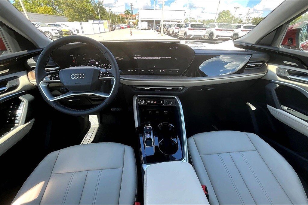 2025 Audi Q5 Premium Plus photo 3