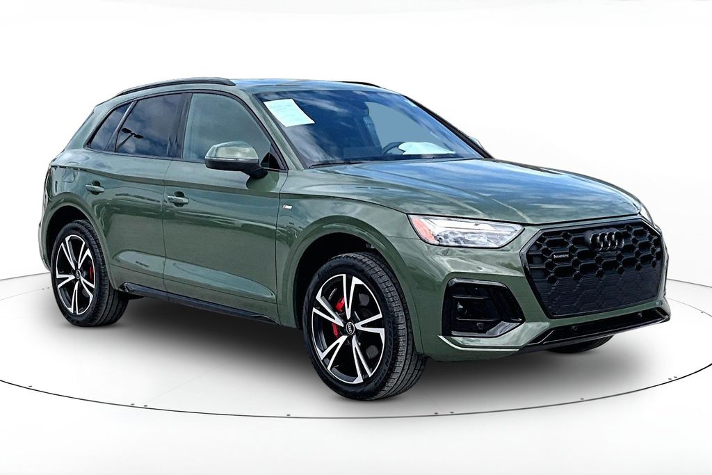 2025 Audi Q5 45 Premium Plus's photo