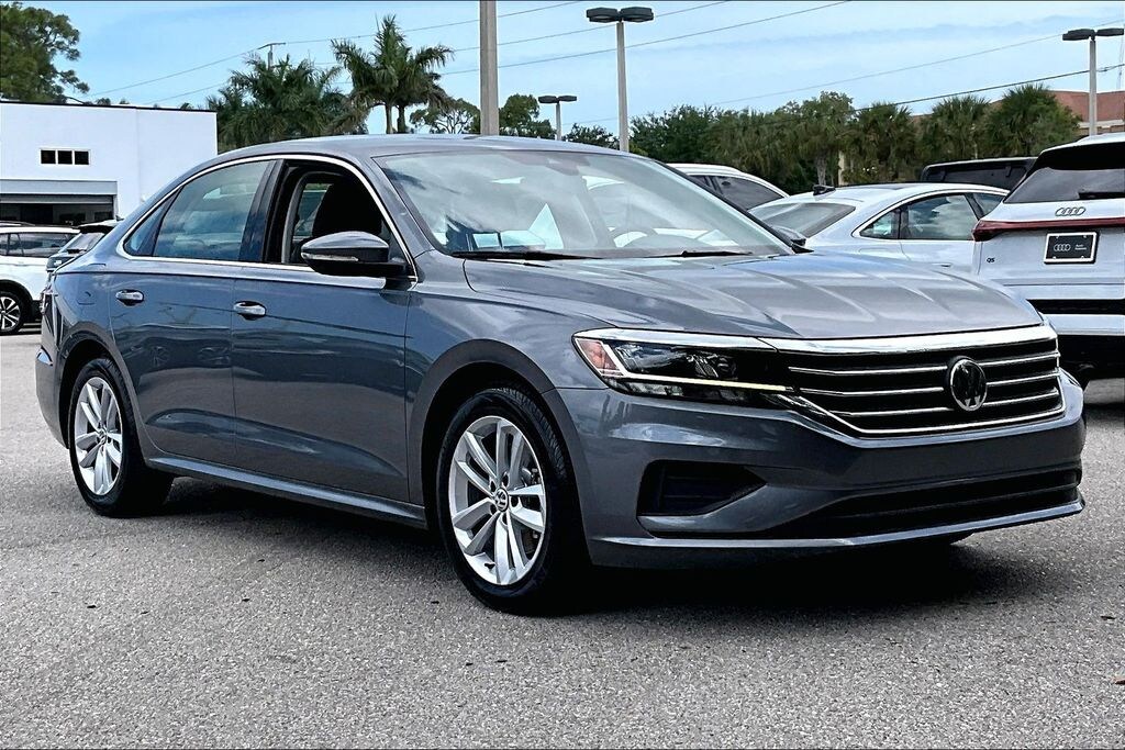 Certified 2020 Volkswagen Passat 2.0T SE Sedan