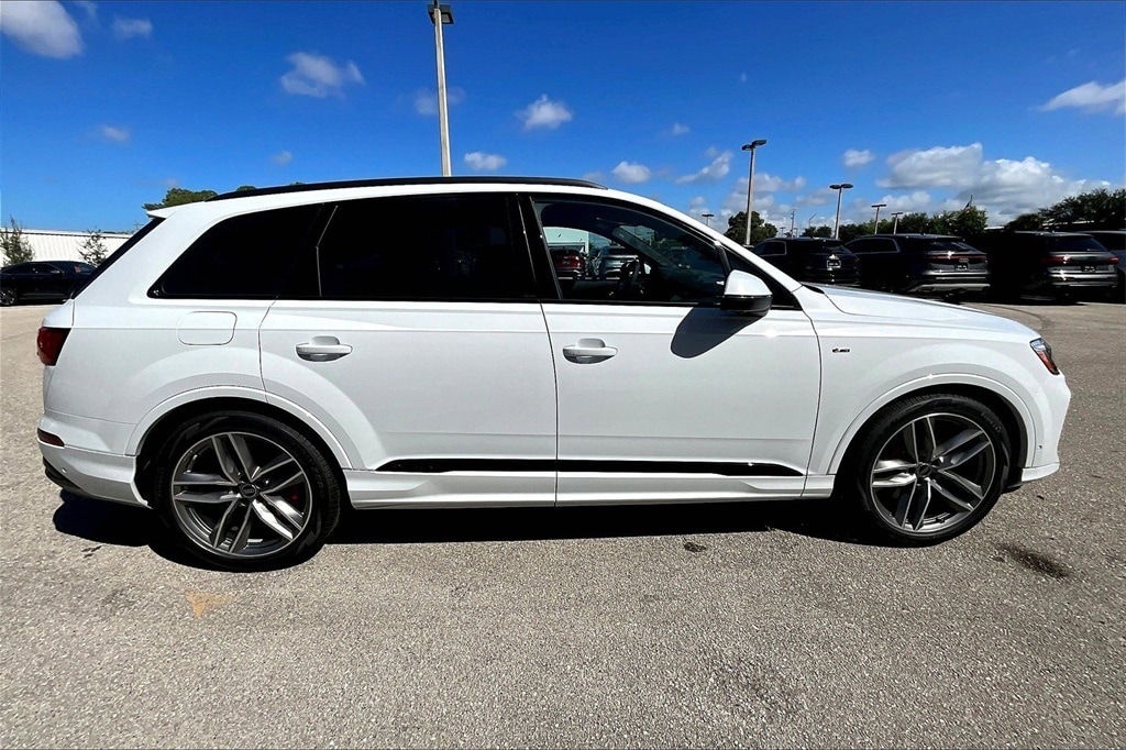 New 2026 Audi Q7 55 Prestige SUV