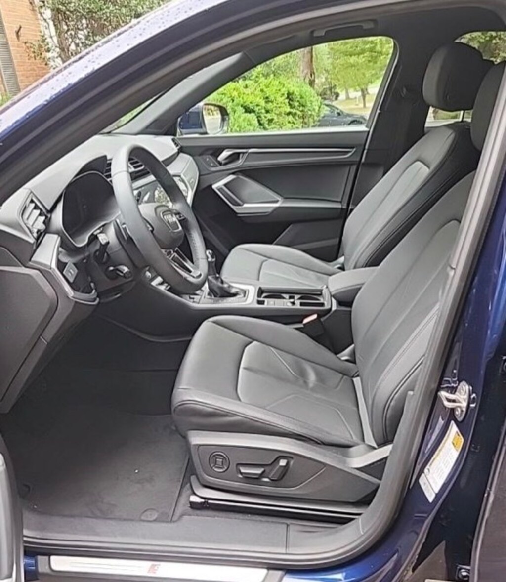 Used 2024 Audi Q3 Premium SUV