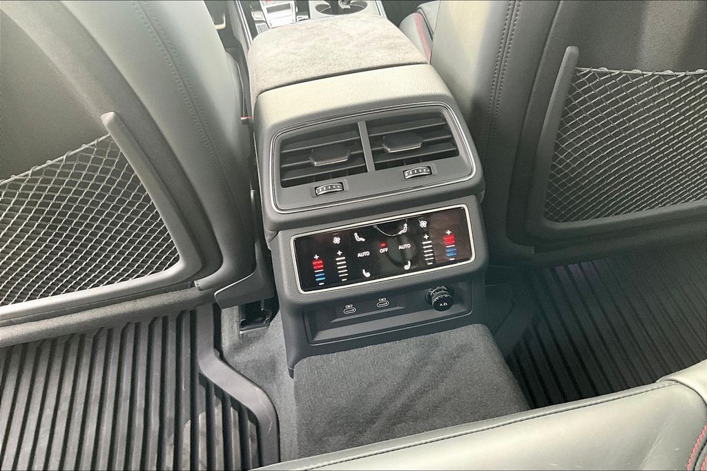 2026 Audi RS 6 Avant Base - Photo 18