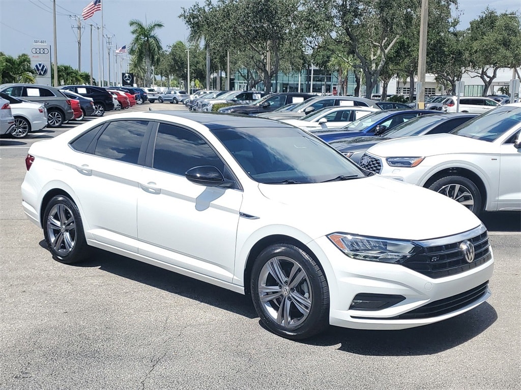 Used 2020 Volkswagen Jetta R-Line with VIN 3VWCB7BU7LM073381 for sale in Naples, FL