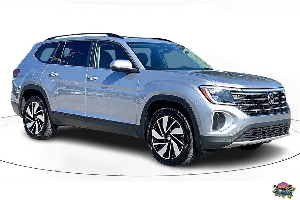 Certified 2025 Volkswagen Atlas 2.0T SE w/Technology SUV