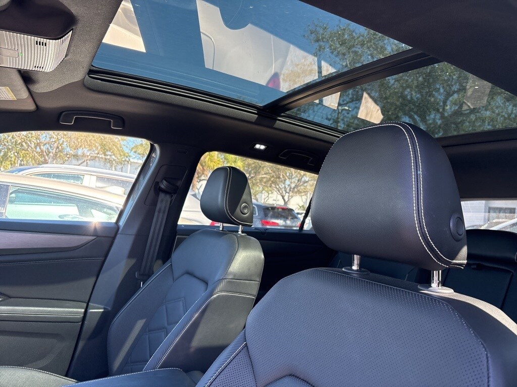 Certified 2024 Volkswagen Atlas Cross Sport 2.0T SE w/Technology SUV