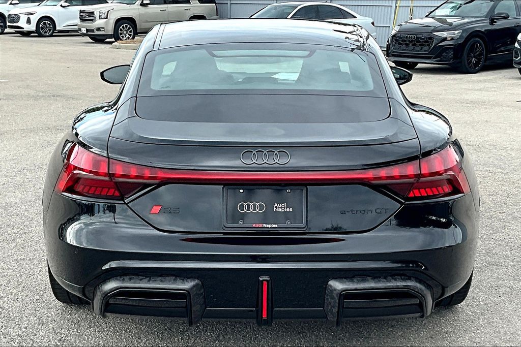 2026 Audi RS e-tron GT Performance Base - Photo 6