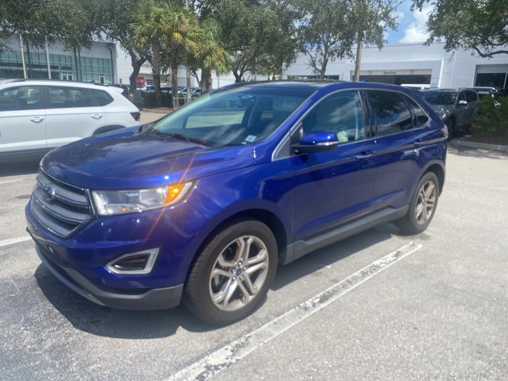 2015 Ford Edge Titanium photo 3